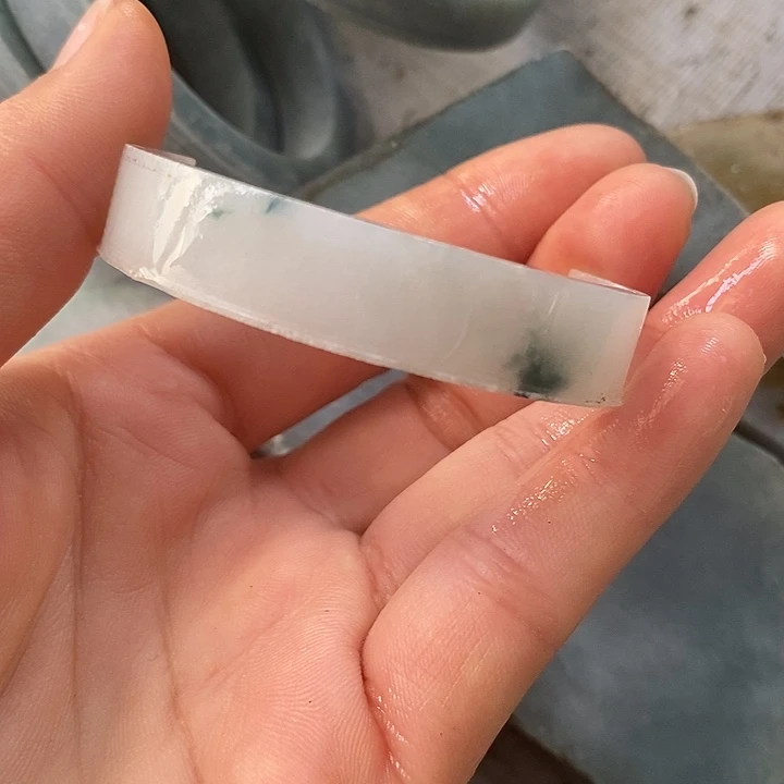 翡翠裸石翡翠毛料