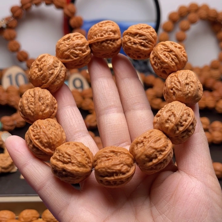 文玩核桃吊坠s****g核桃手串