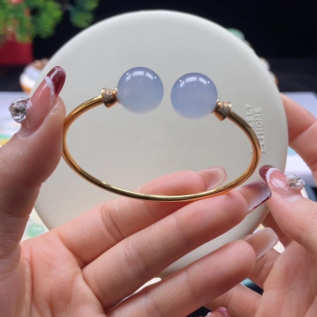 翡翠颈饰18K金镶嵌翡翠冰蓝紫珠手镯