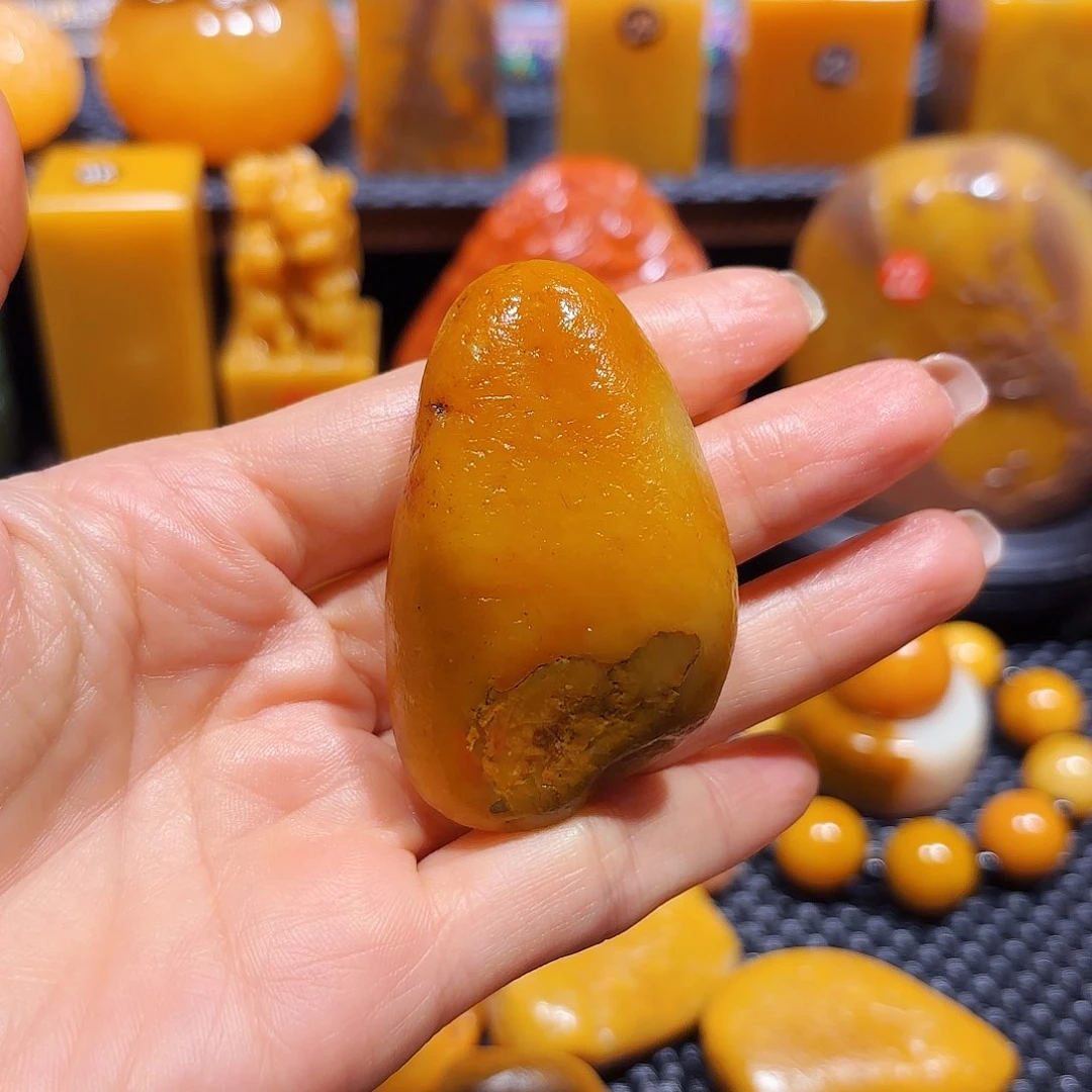 田黄石我****人石雕石雕石雕