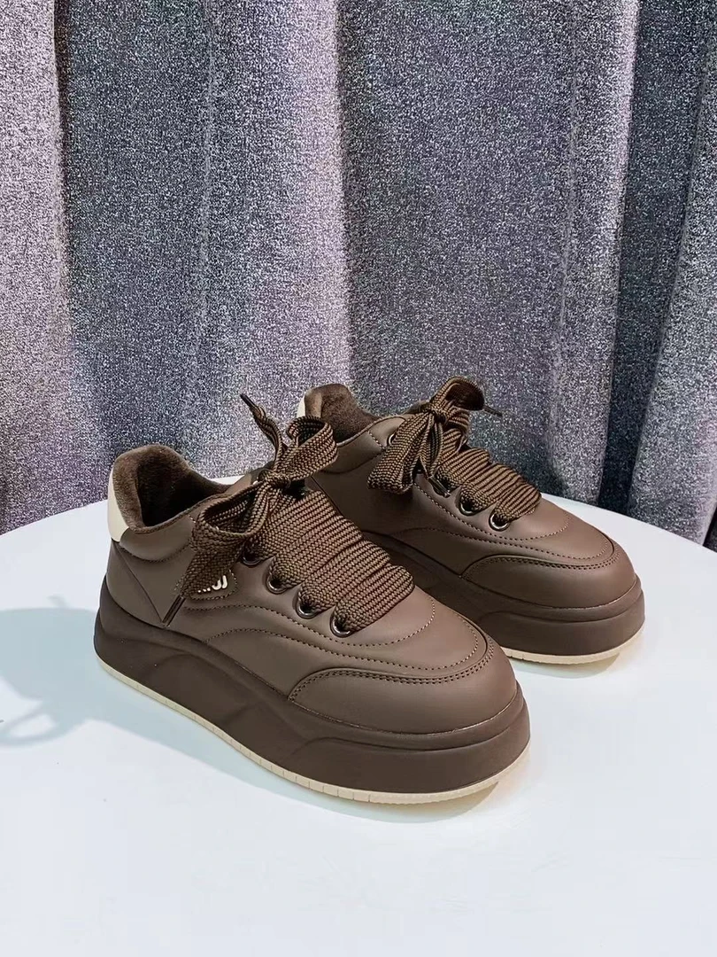 C2596 棕色绒里  时尚休闲女士运动休闲加绒板鞋