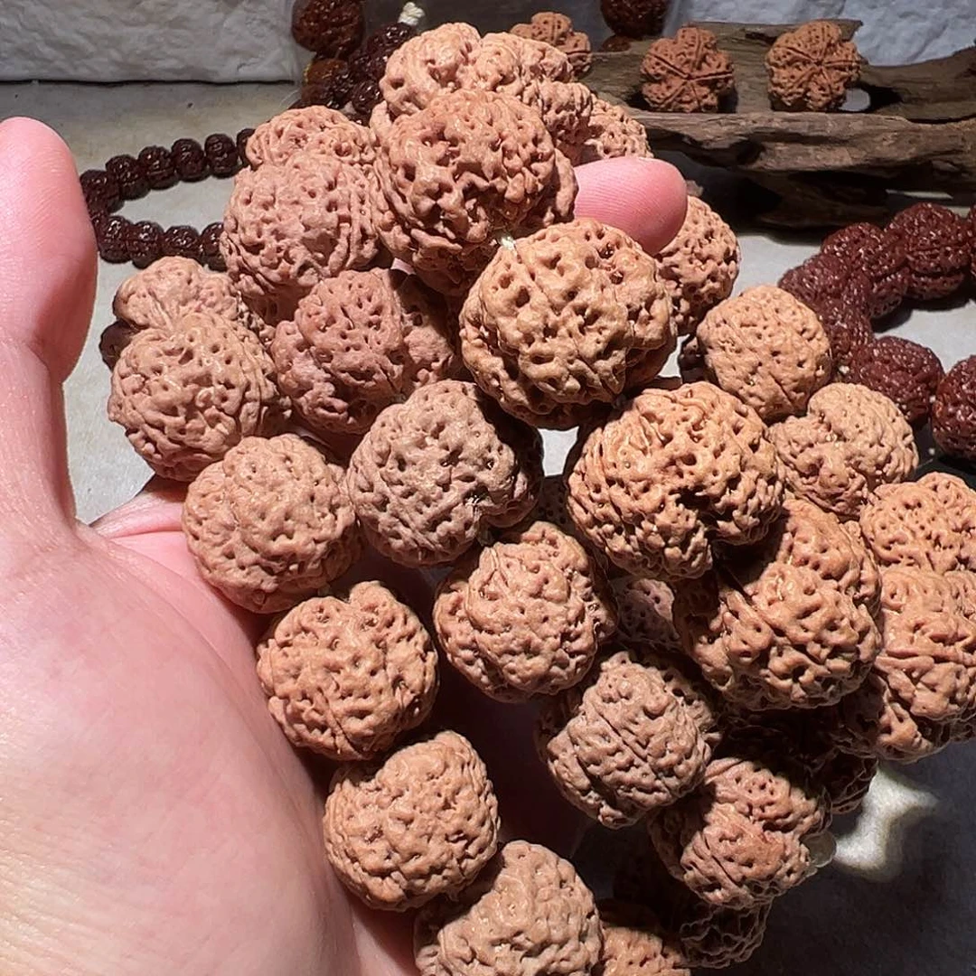 金刚菩提手串四瓣21尺寸左右福利