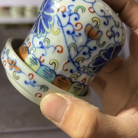 你不去上班呀吗还没有回去你