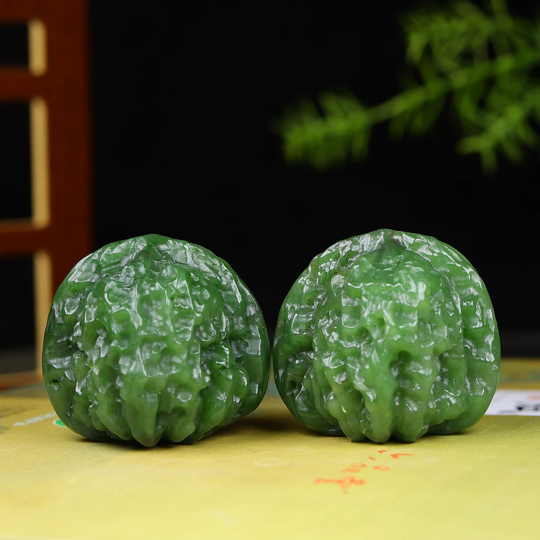 91669和田玉碧玉核桃手把
