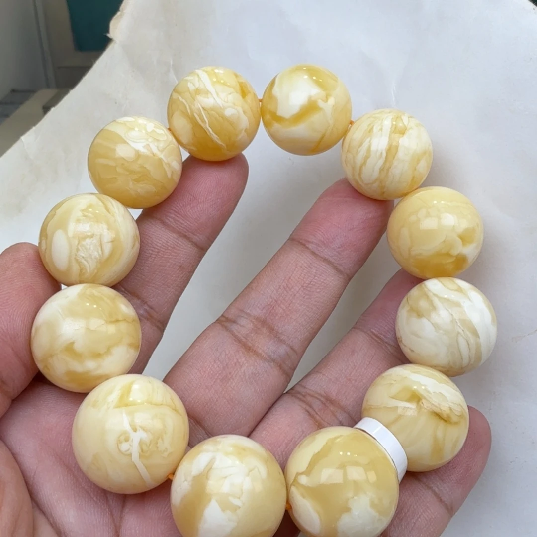王***涵裸石蜜蜡未镶嵌20加56克