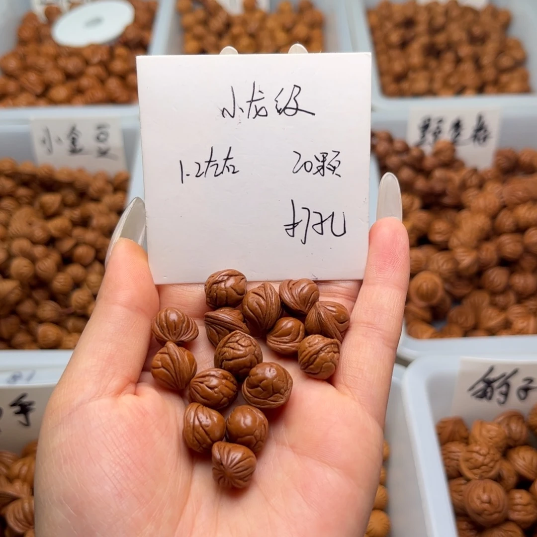 文玩核桃手串1.2左右小龙纹