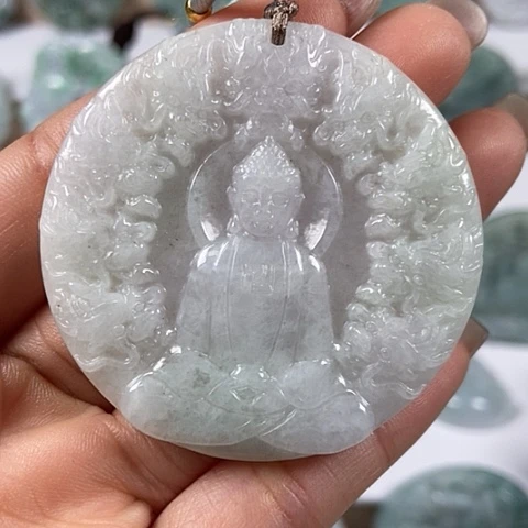 翡翠颈饰未镶嵌九龙大日如来福利