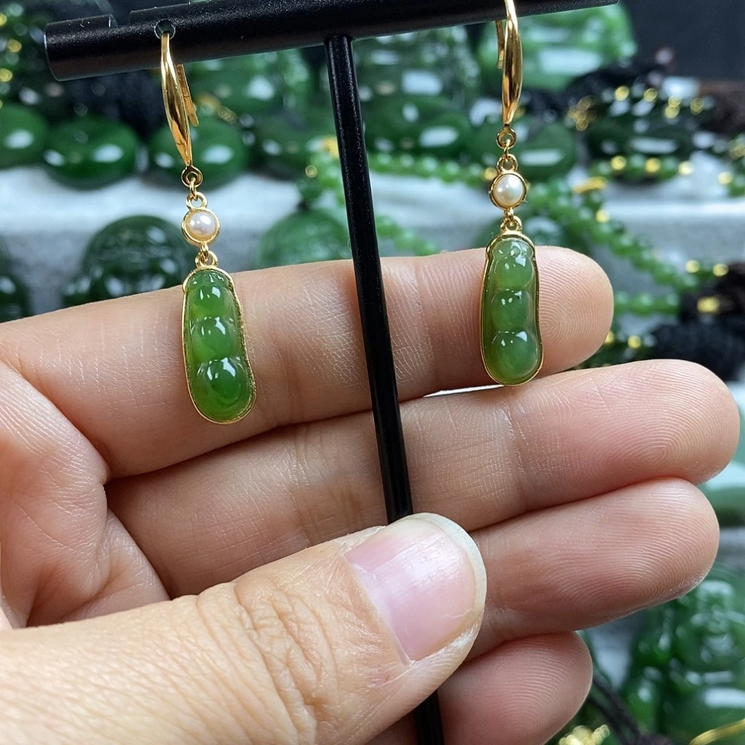 和田玉（碧玉）未镶嵌颈饰