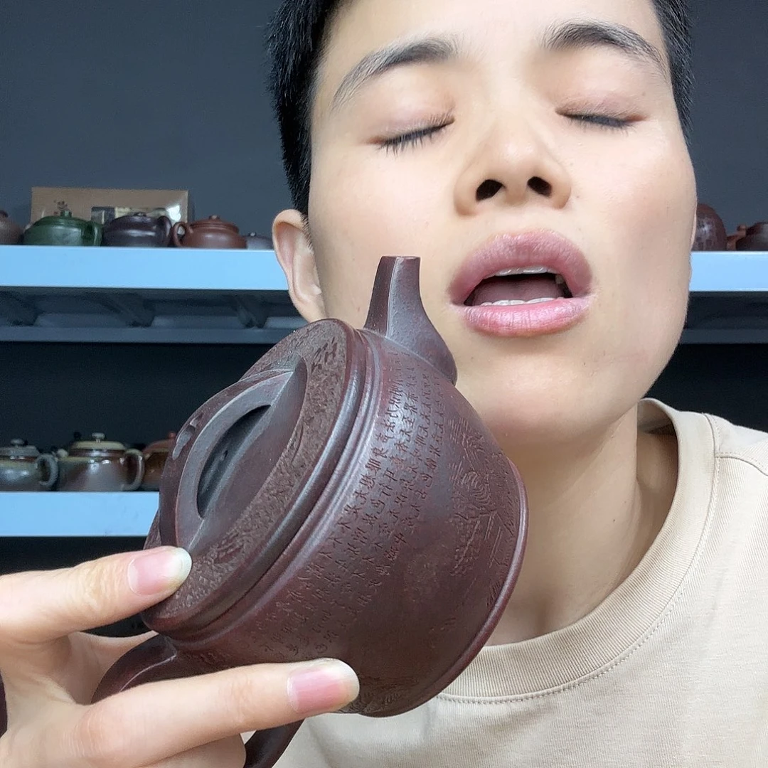 茶壶底槽青民间手艺人全手工制作