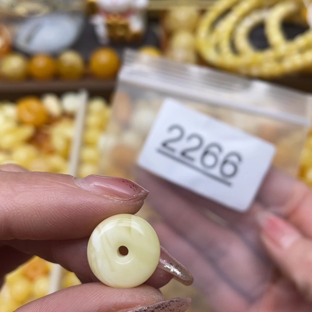 蜜蜡珠宝奇石未镶嵌14.