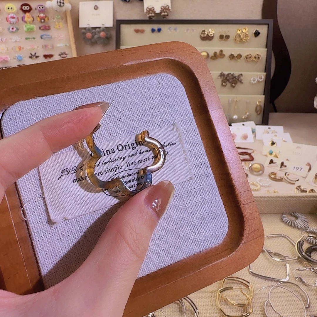 仿珍珠铜合金925银耳钉