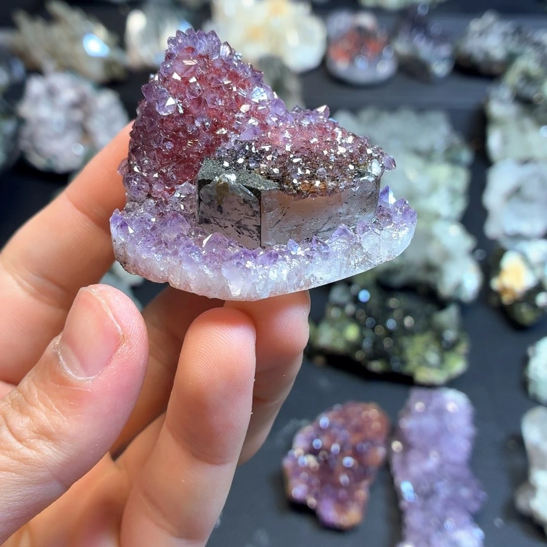 有机玻璃绝美紫晶