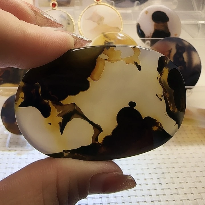 玛瑙/玉髓未镶嵌珠宝奇石