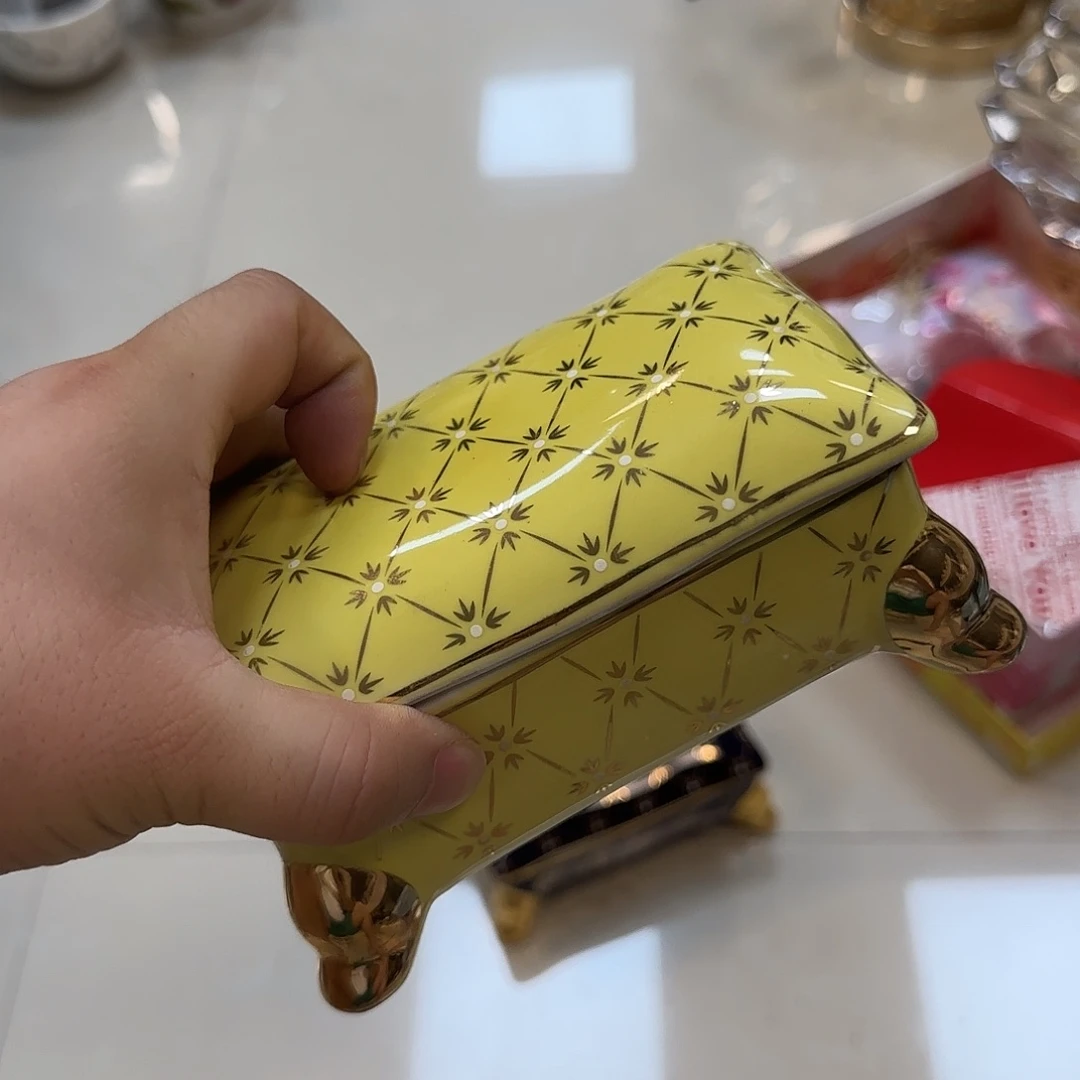 外贸冠衡陶瓷有限公司