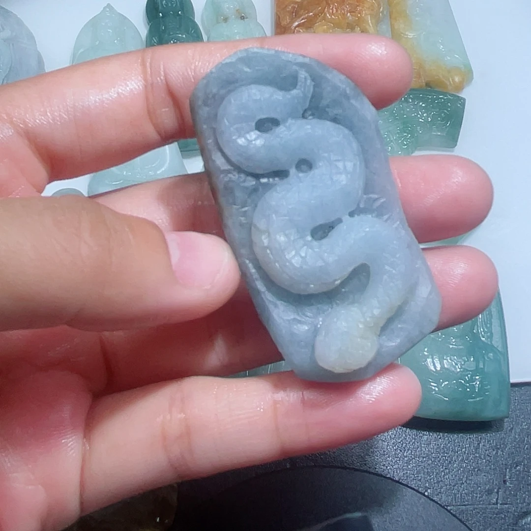 定制翡翠未镶嵌不