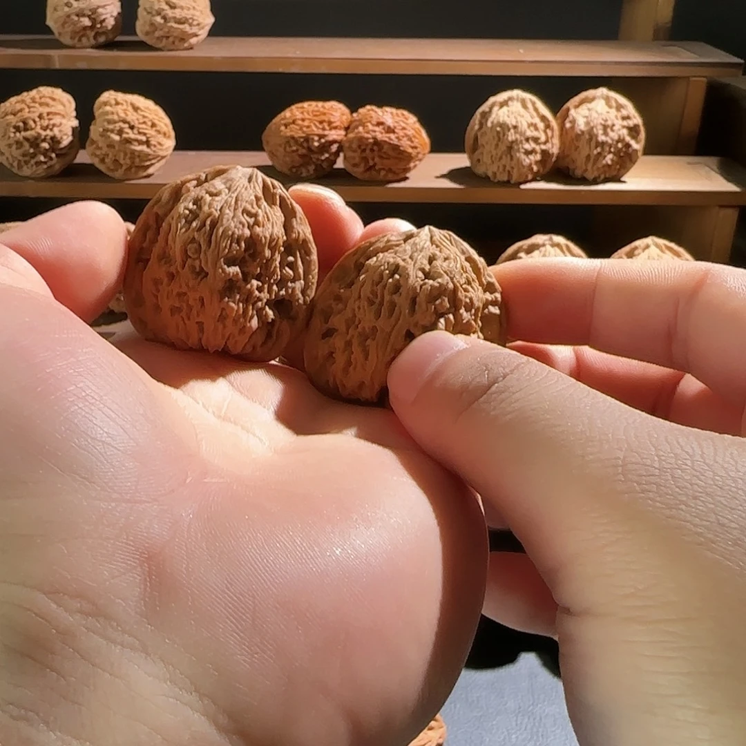 奥***爸几核福利 40南疆石