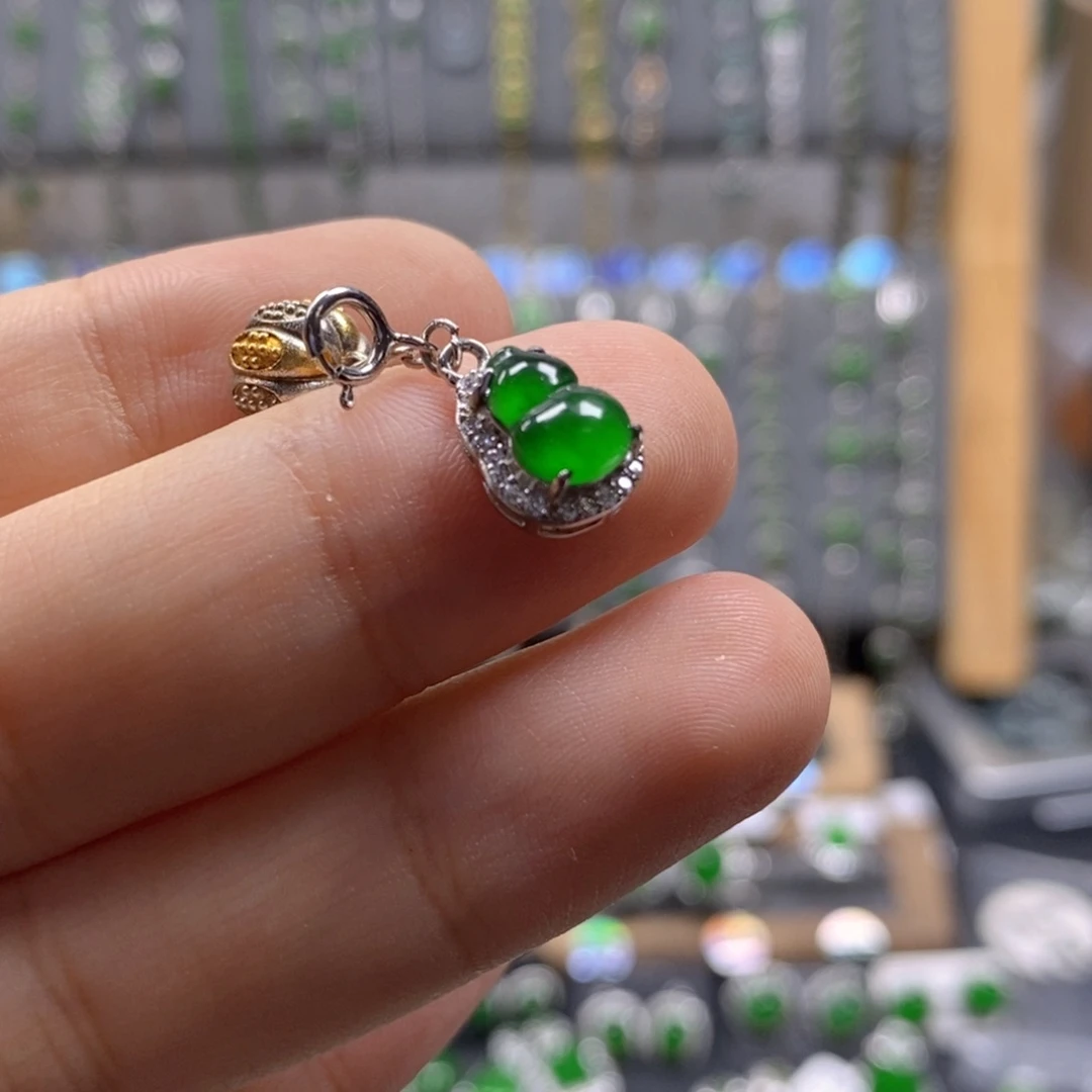 颈饰银S925镶嵌翡翠1号8×6