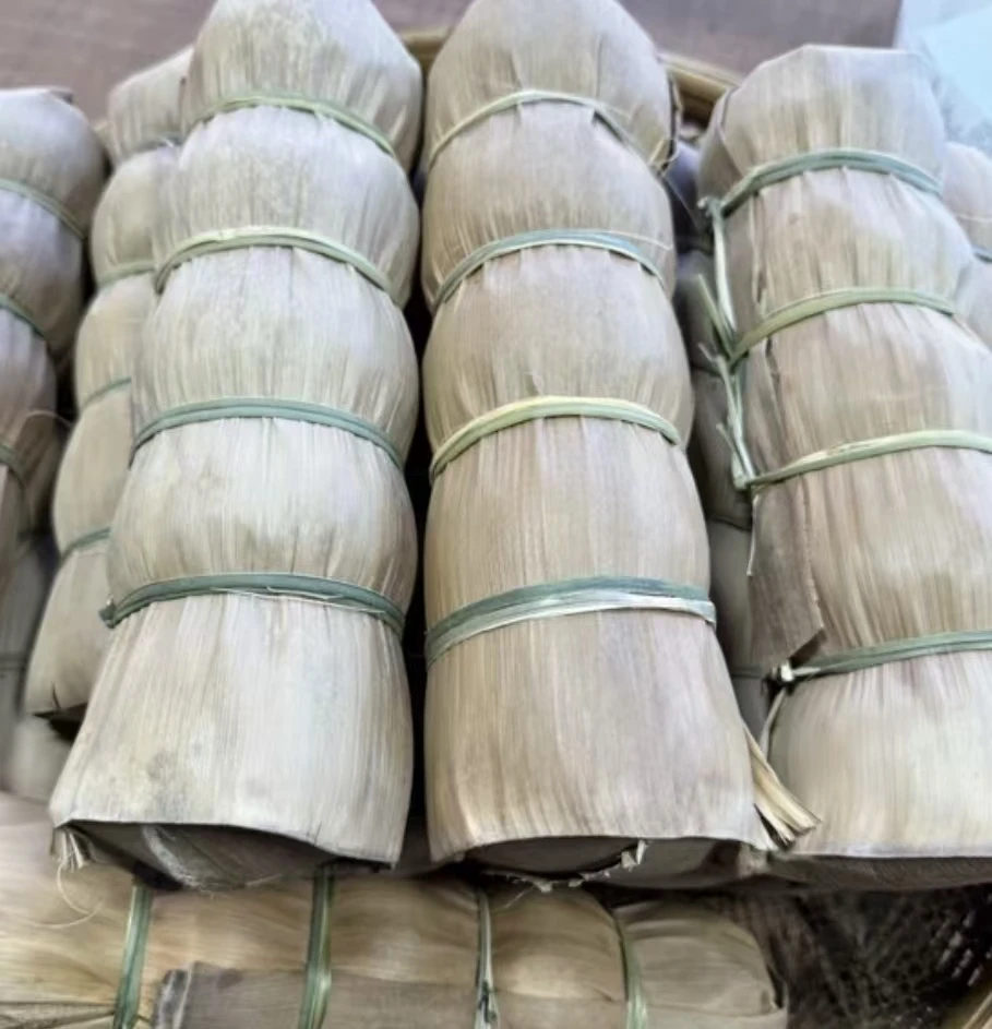 2012螃蟹脚晒红茶沱茶陈年茶笋壳装草木香、花香浓回