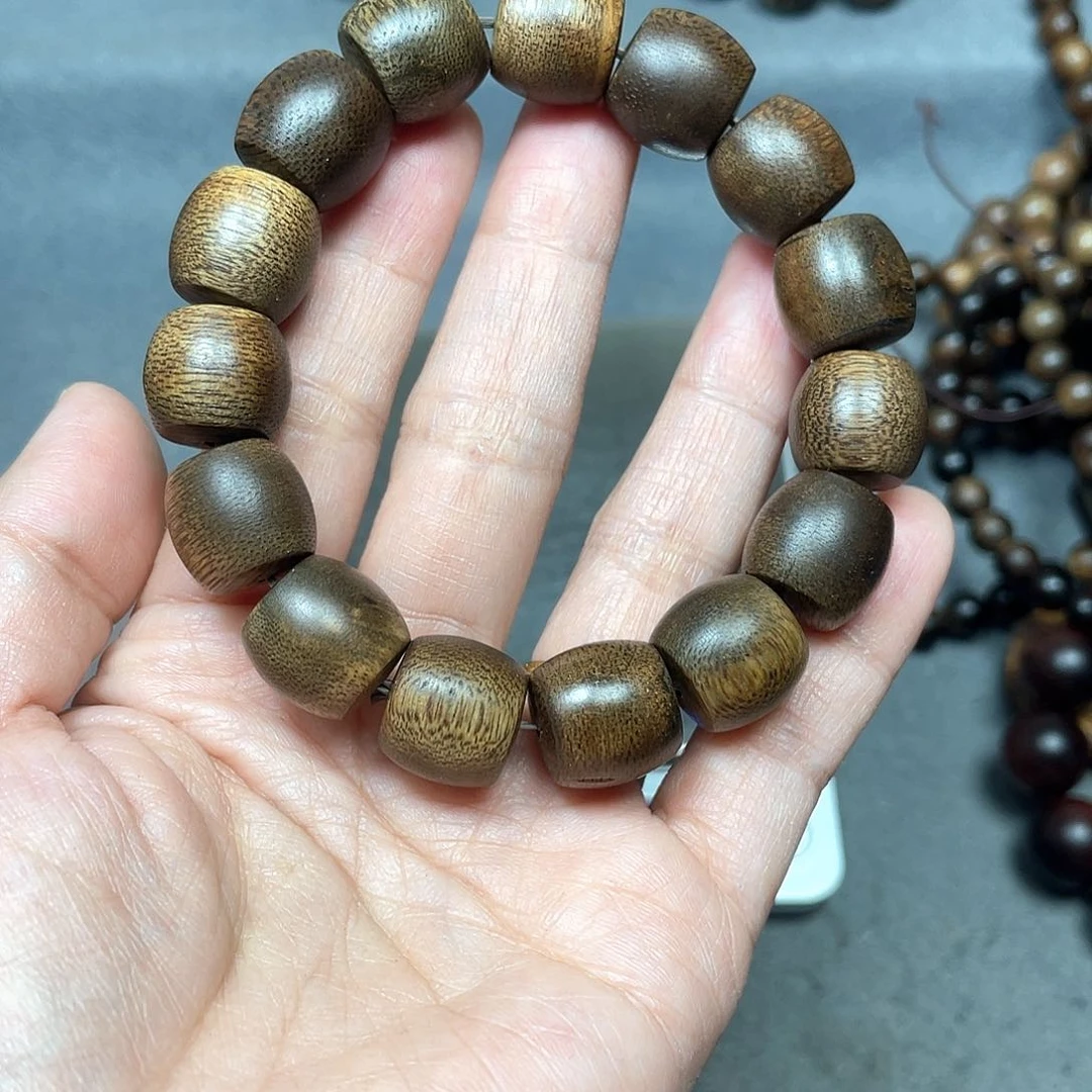 沉香手串芽庄白棋1.5