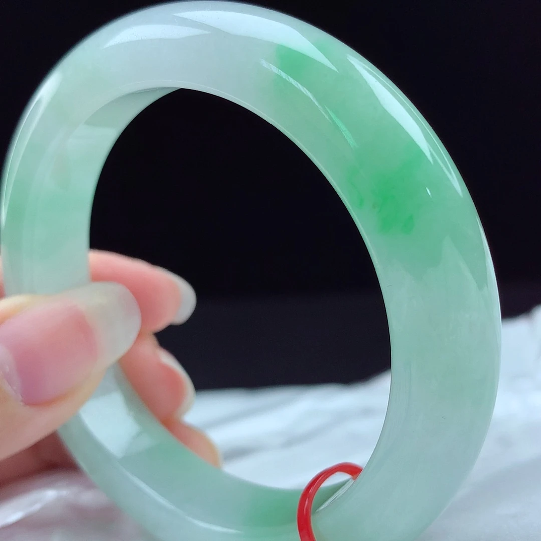 未镶嵌手镯翡翠用****6963631，