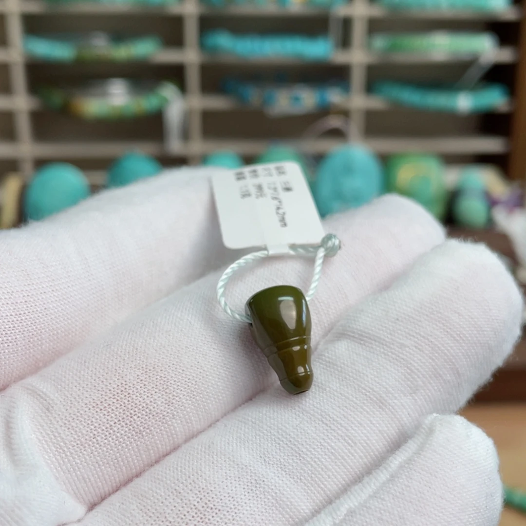 绿松石未镶嵌福利三通