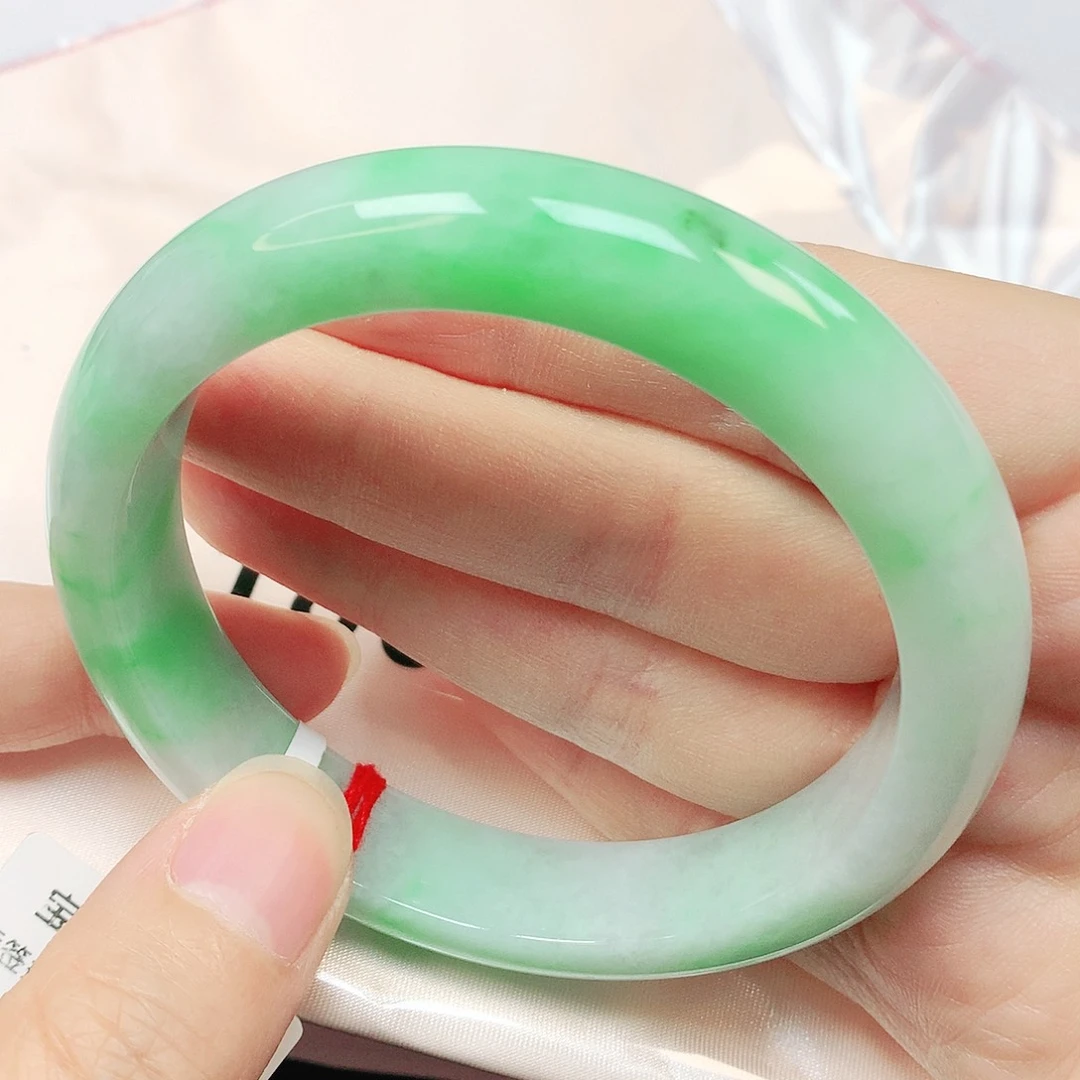 未镶嵌手镯翡翠抖音180