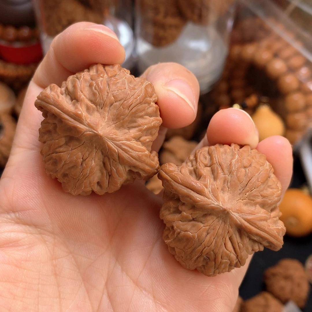 文玩核桃吊坠球磨