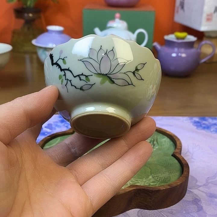 茶杯手绘玉兰花主人杯