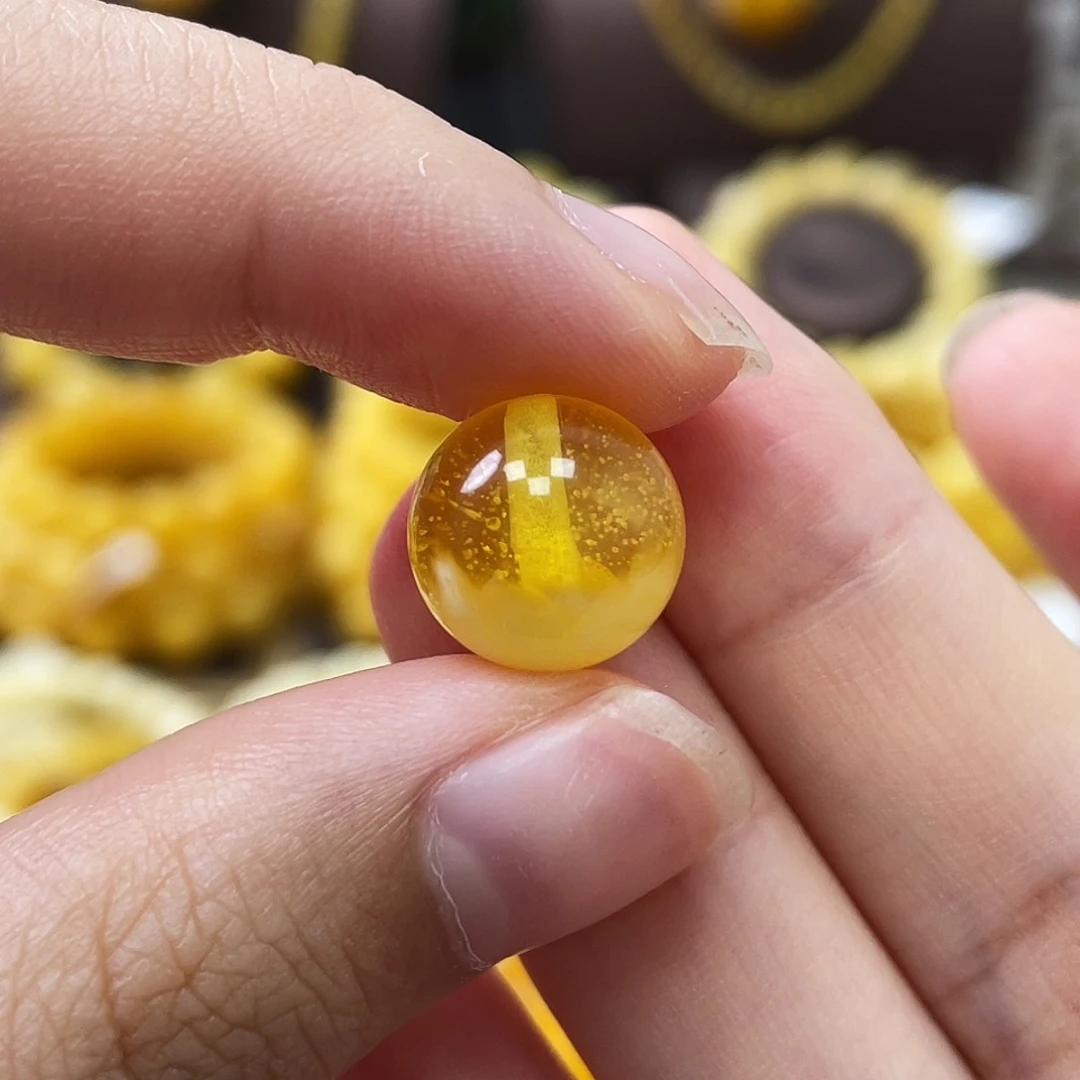 裸石琥珀未镶嵌瑕圆珠11.6mm