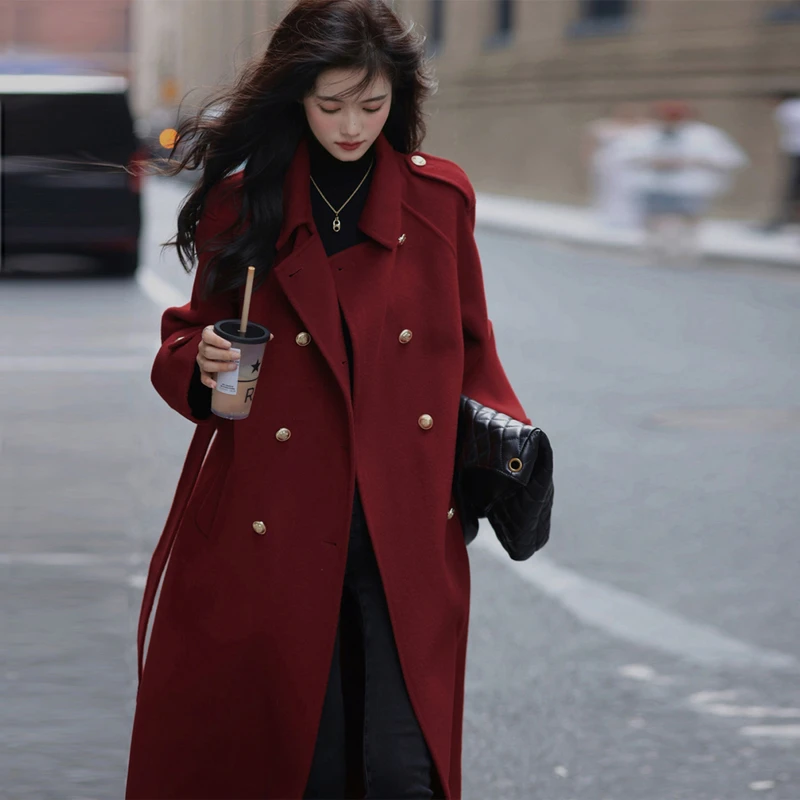 7617秋冬新款气质新年战袍复古呢子大衣红色长款金扣毛呢外套女