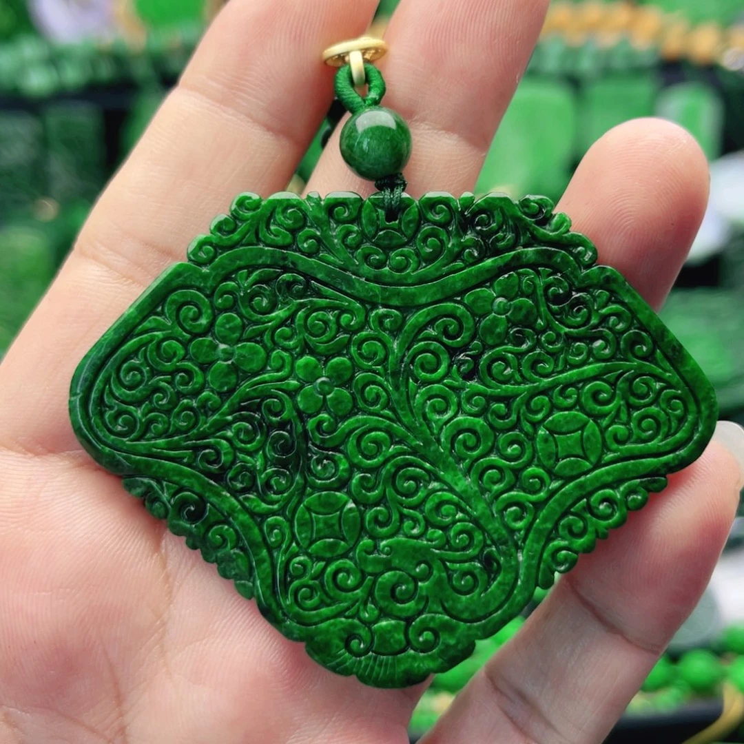 翡翠未镶嵌颈饰吊坠