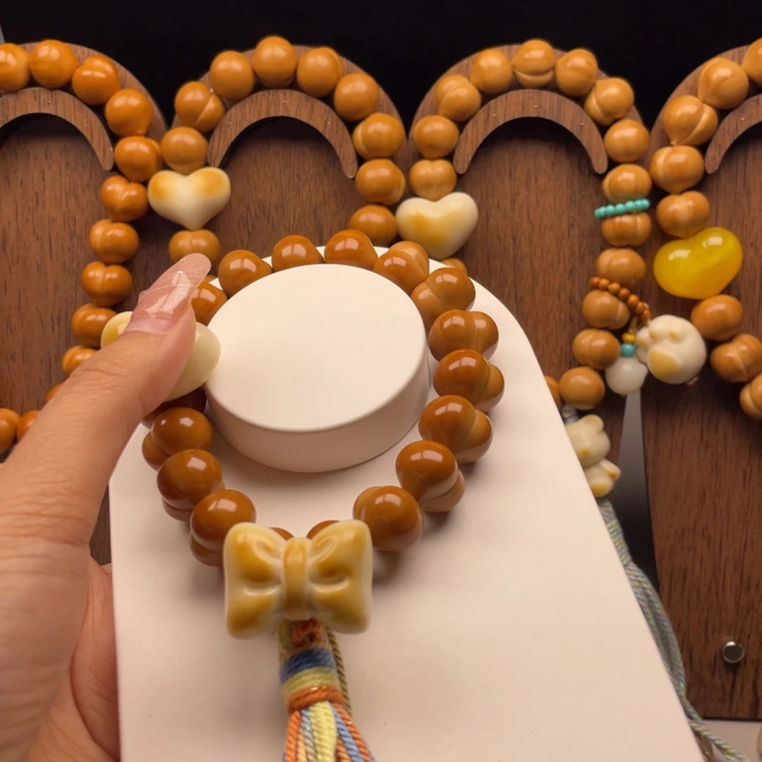 牛***妞猴头核桃吊坠全品无暇毕业级爱心屁桃16.1尺寸手工款