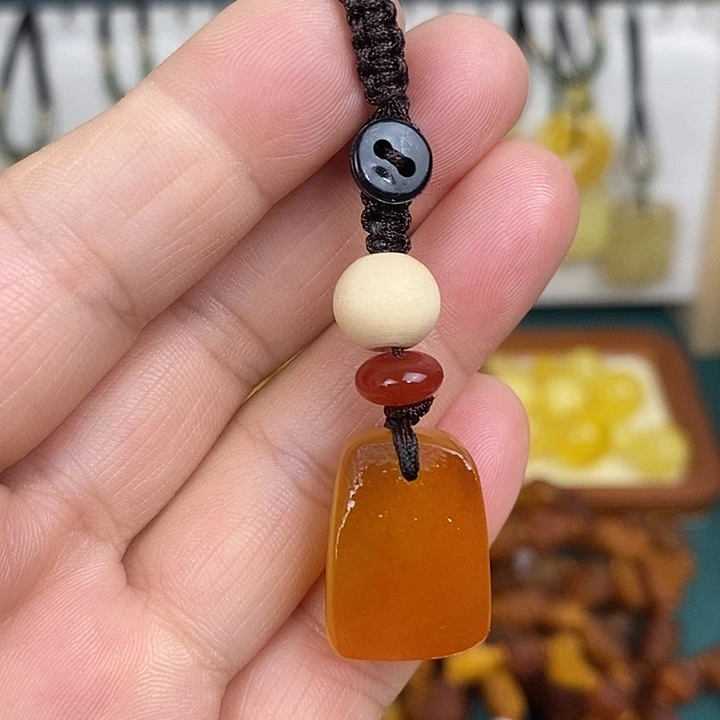 未镶嵌蜜蜡裸石钥匙扣