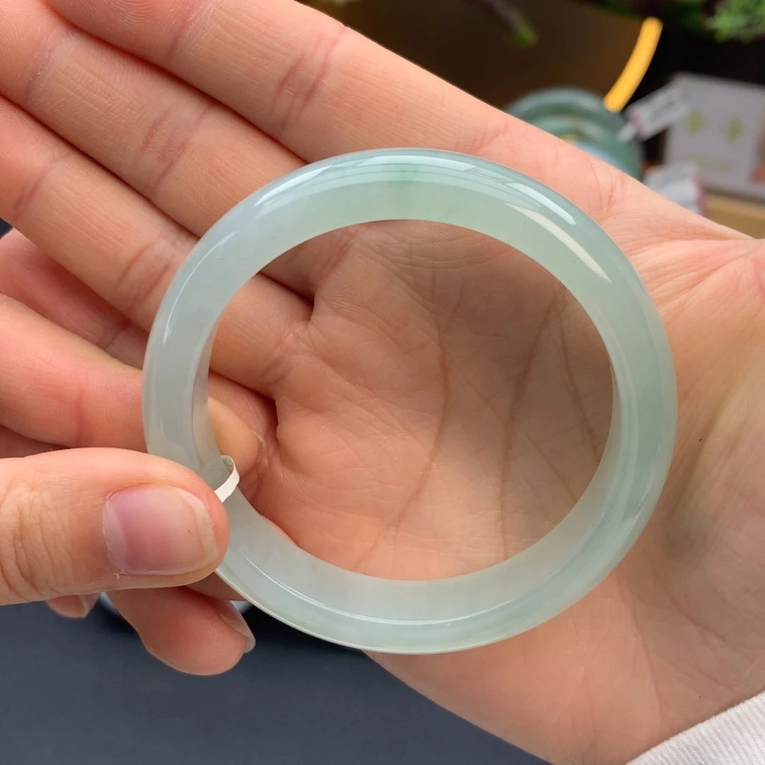 翡翠手镯未镶嵌54正圈晴水