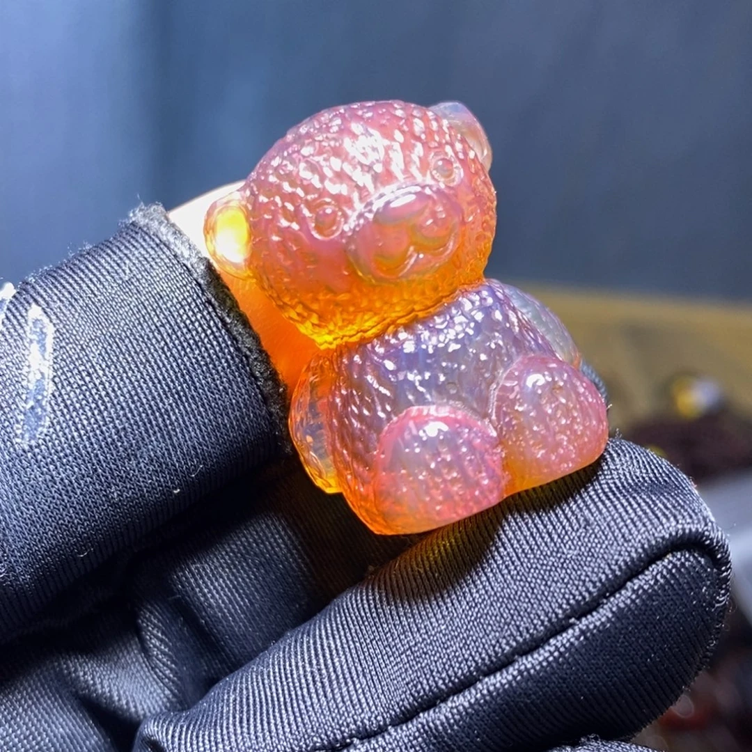 琥珀未镶嵌裸石。。。