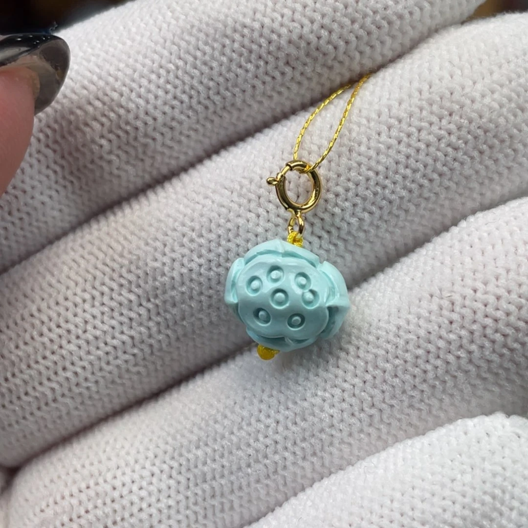 绿松石未镶嵌挂件