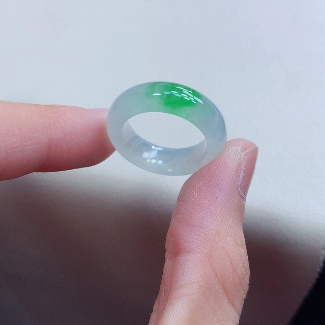 翡翠未镶嵌戒指12号