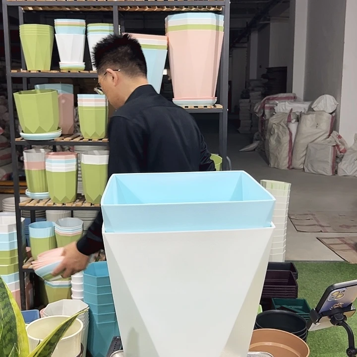 Fv260口26高35混色2只带托