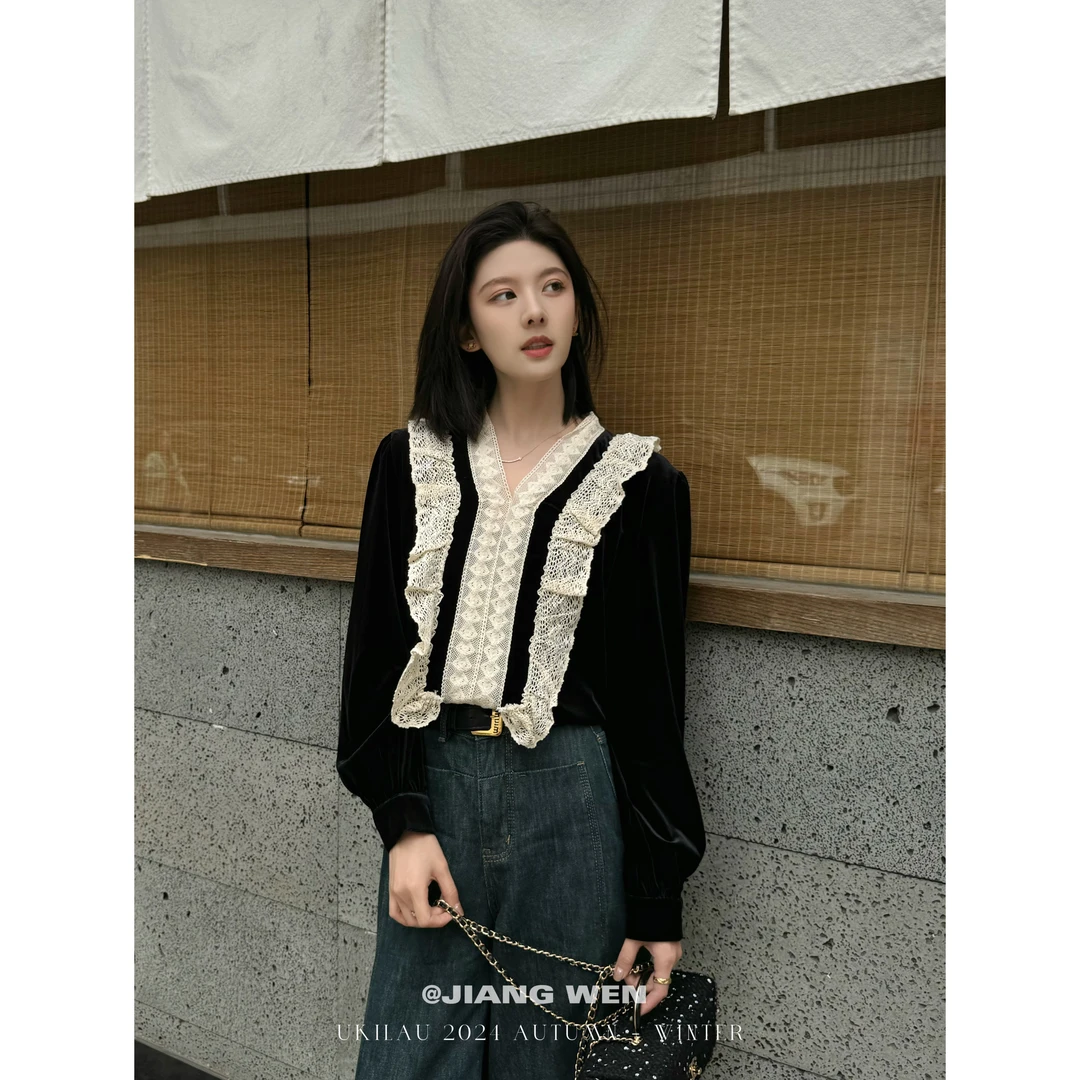 UKILAU【丝绒童话】法式复古丝绒蕾丝拼接V领衬衣