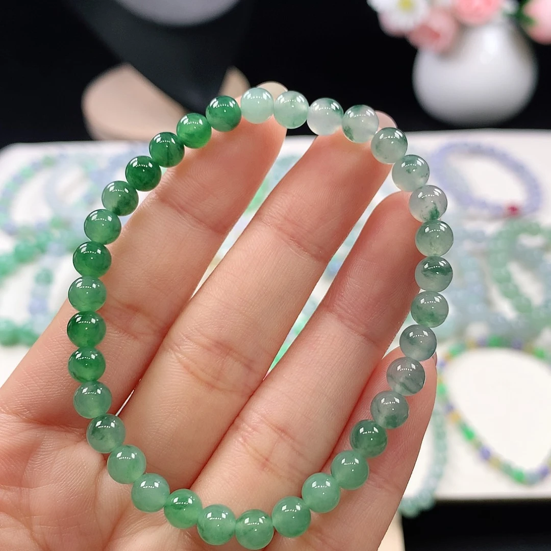 翡翠未镶嵌手链5.6mm