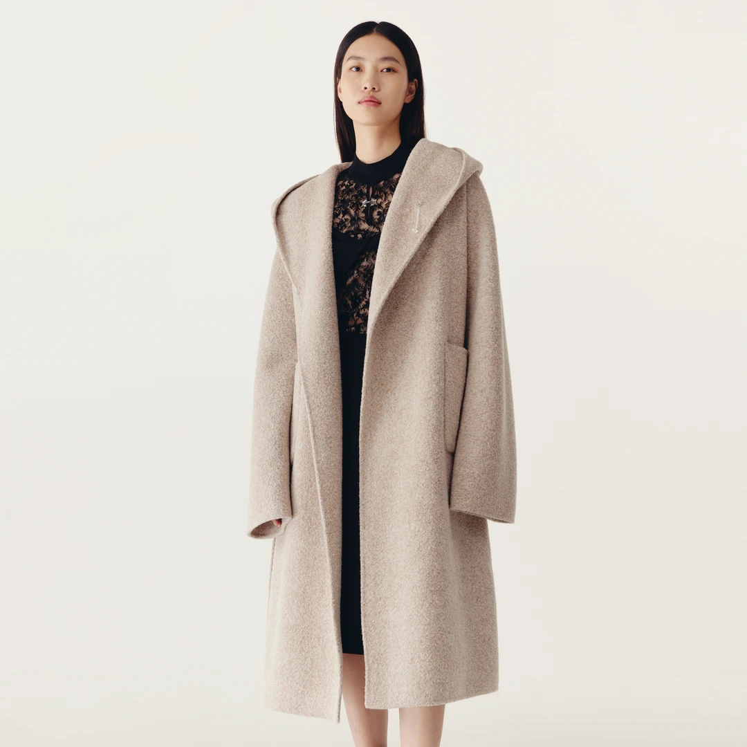 HPLY荷比俪2022冬季新款女黑白千鸟格收腰短款外套HYC42520018