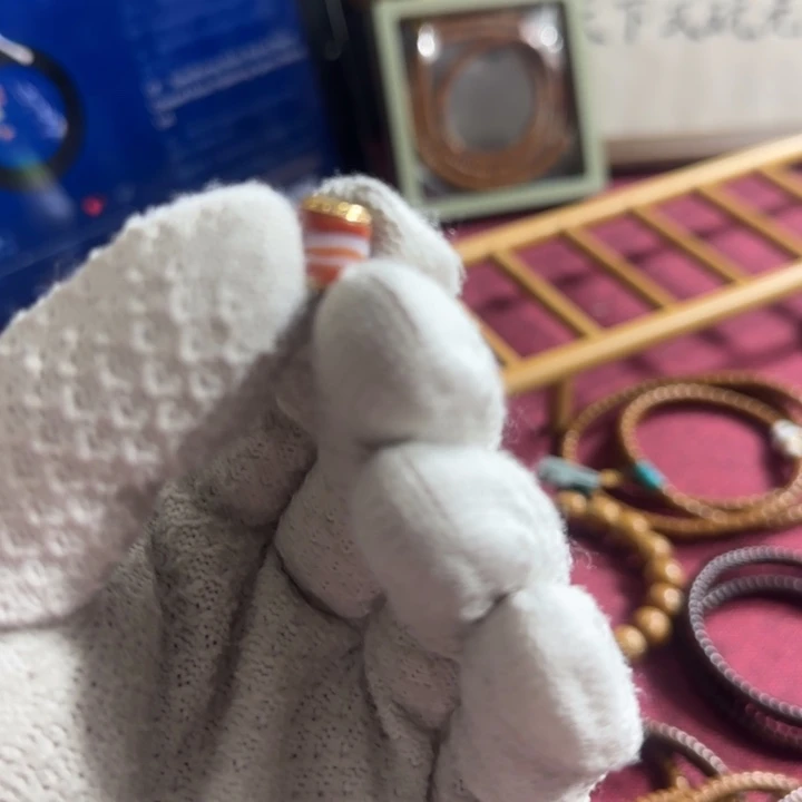 紫金鼠手串三文鱼