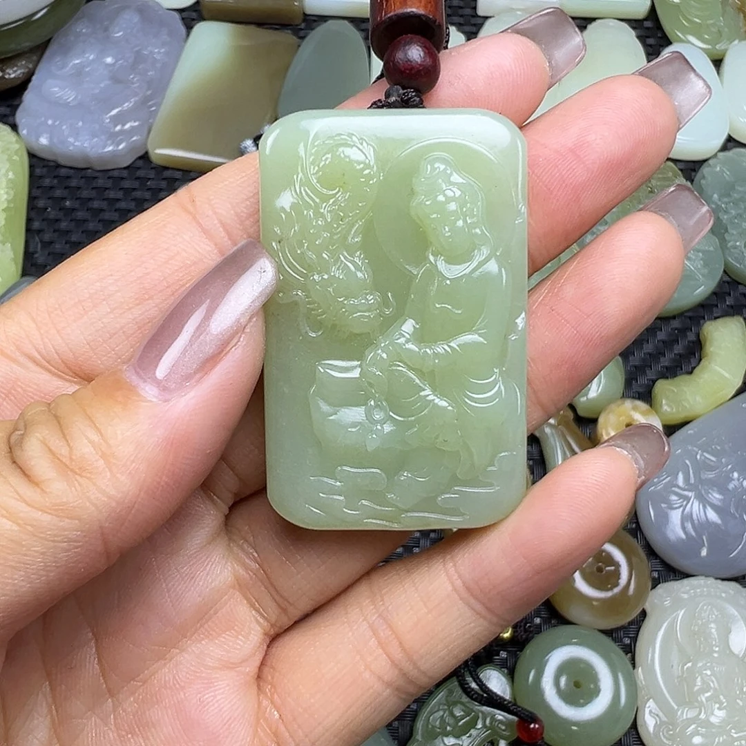 和田玉未镶嵌颈饰卡45