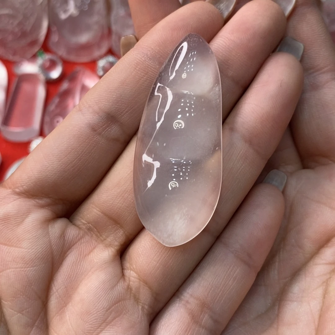 石英质玉未镶嵌吊坠