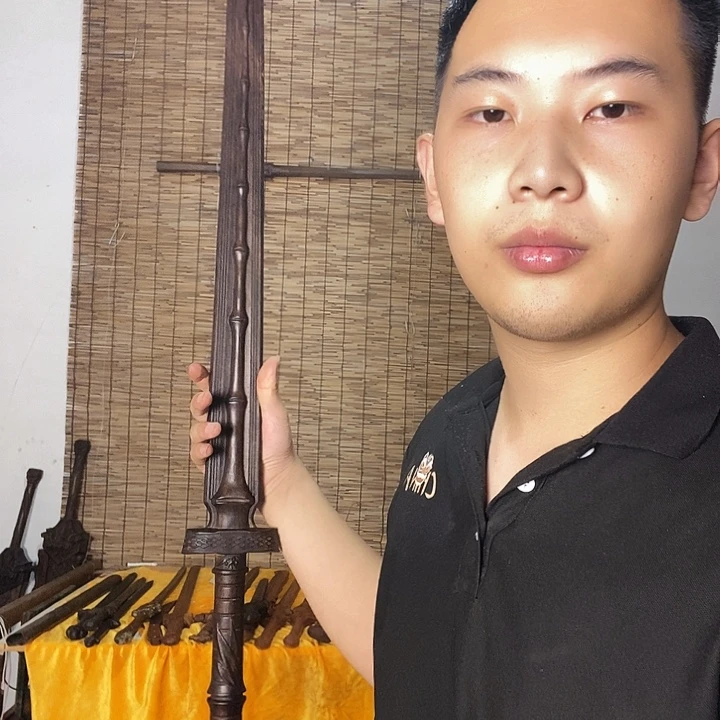 顾***奈紫檀木类成套家具黑檀