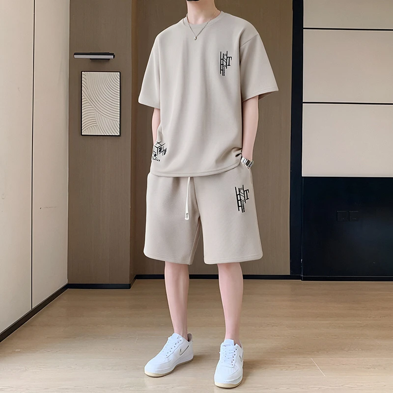 男士夏季潮流速干透气时尚穿搭一套2025新款休闲运动短袖短裤套装