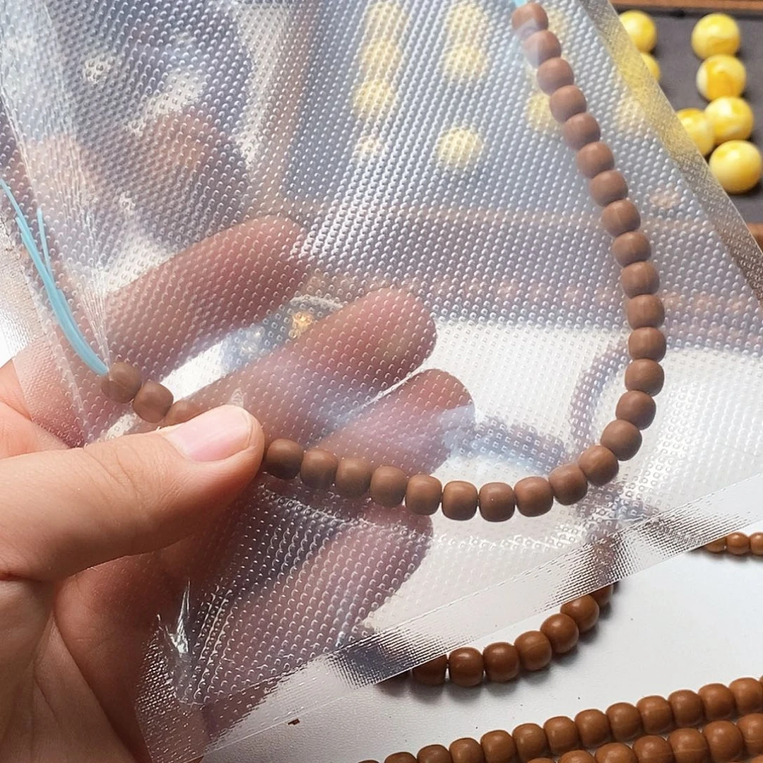 韦***欣吊坠桃核全品老型