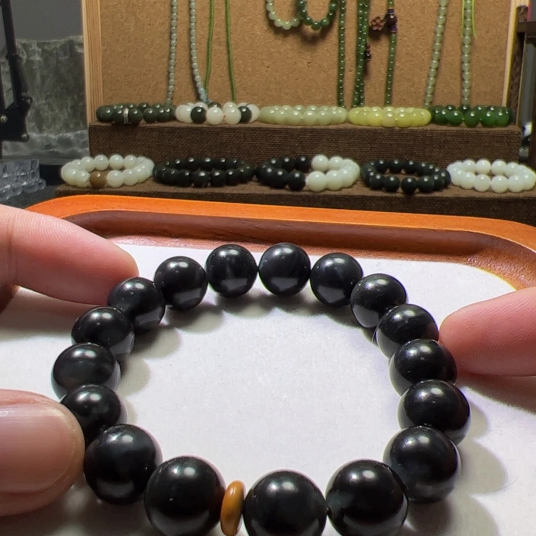 和田玉（糖玉）未镶嵌手链