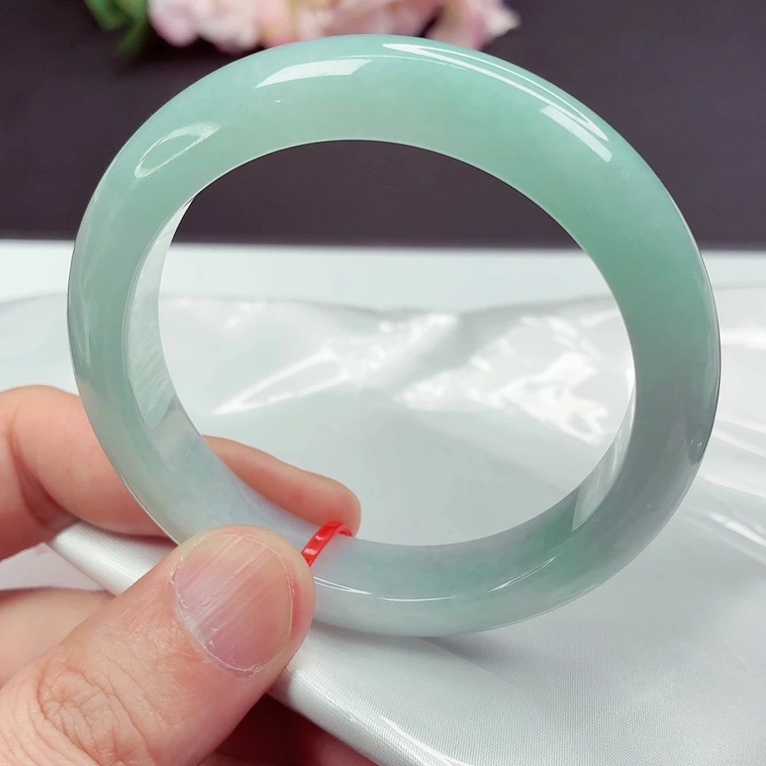 翡翠未镶嵌手镯57.6圈