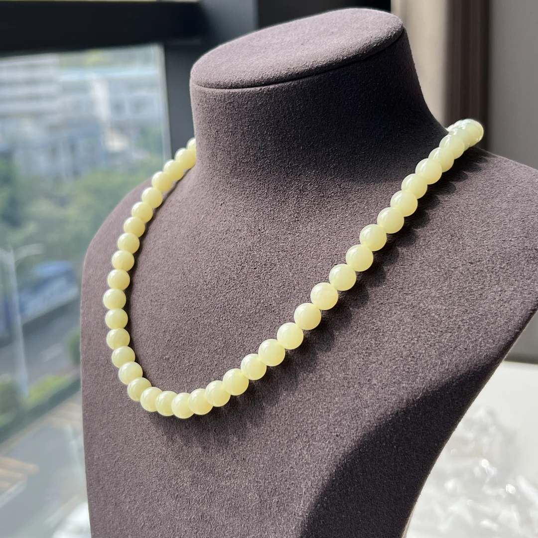 和田玉黄口项链约8mm